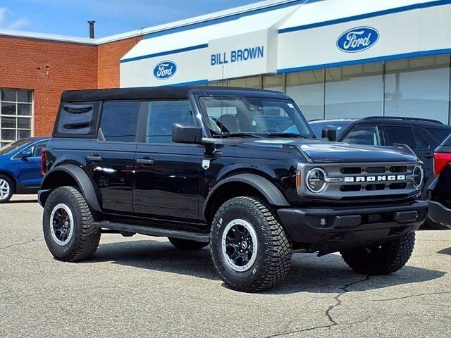 2023 Ford Bronco Base Advanced