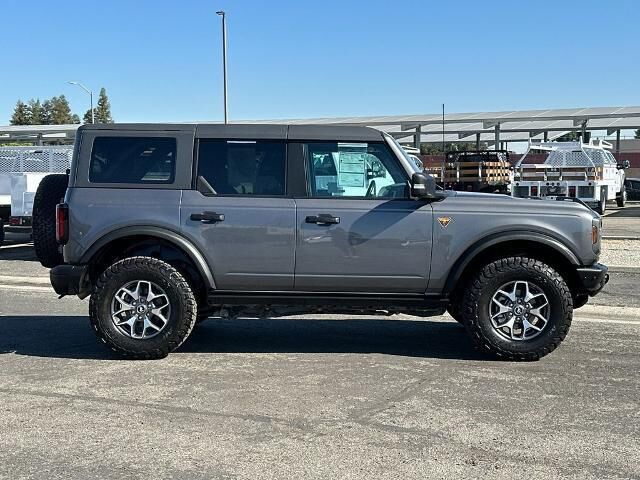 2021 Ford Bronco Badlands Advanced