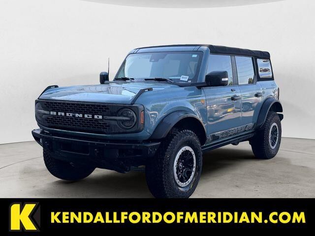 2021 Ford Bronco Outer Banks Advanced — photo 1 of 13