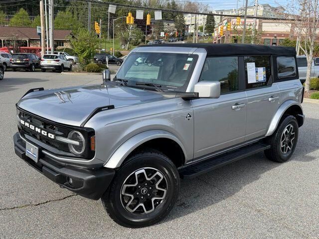 2022 Ford Bronco Base Advanced