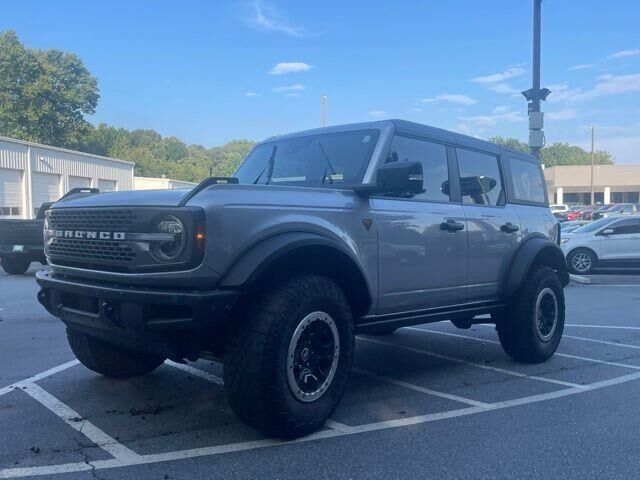 2022 Ford Bronco Base Advanced