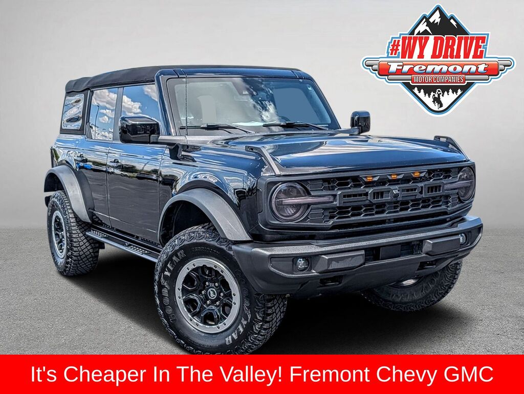 2023 Ford Bronco Outer Banks — photo 1 of 13