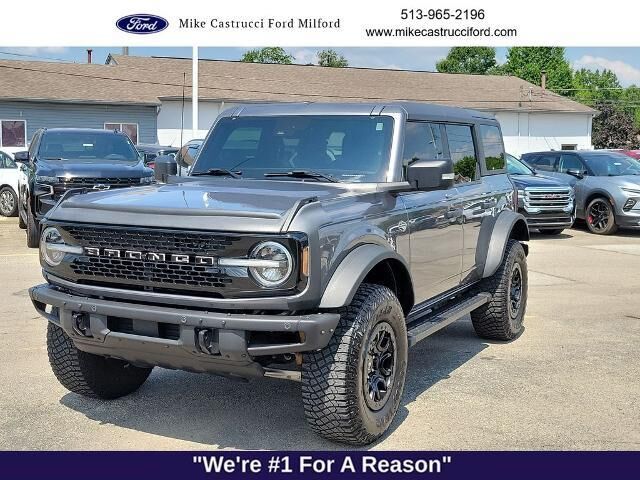 2022 Ford Bronco Badlands Advanced