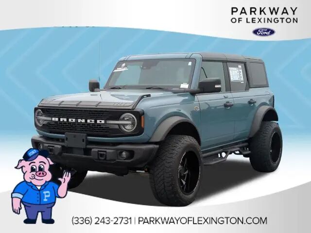 2023 Ford Bronco Outer Banks Advanced — photo 1 of 13