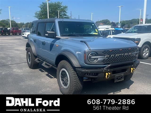2023 Ford Bronco Base Advanced