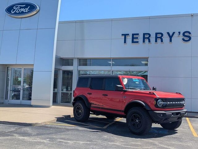 2022 Ford Bronco Badlands Advanced