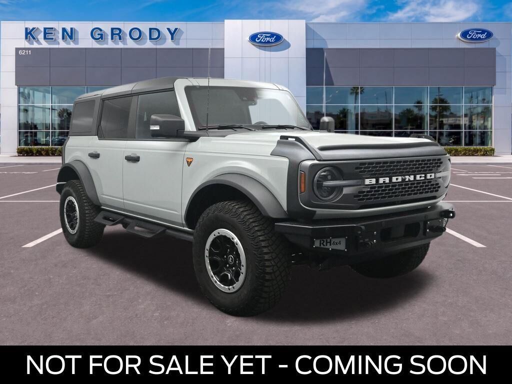 2023 Ford Bronco Base Advanced — photo 1 of 1