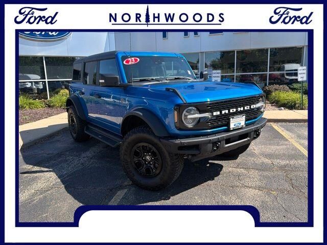 2023 Ford Bronco Big Bend Advanced — photo 1 of 13
