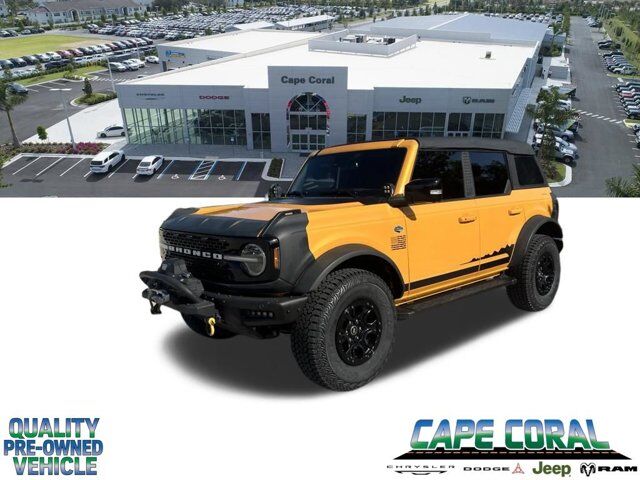 2021 Ford Bronco Wildtrak — photo 1 of 2