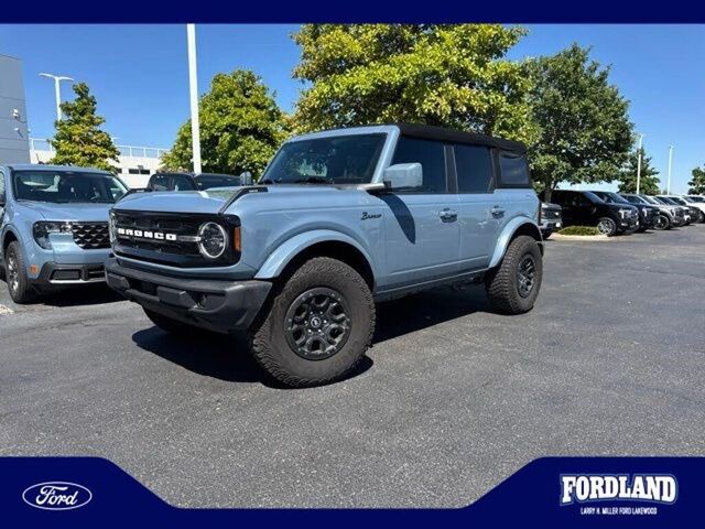 2023 Ford Bronco Base Advanced