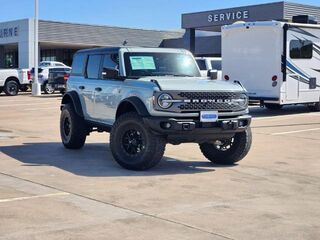 2023 Ford Bronco Base Advanced