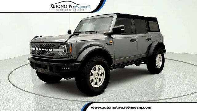 2022 Ford Bronco Badlands Advanced