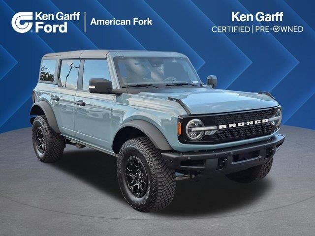2022 Ford Bronco Base Advanced — photo 1 of 13
