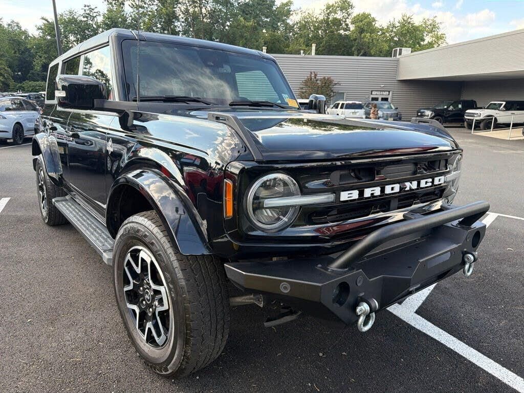 2022 Ford Bronco Badlands Advanced — photo 1 of 1