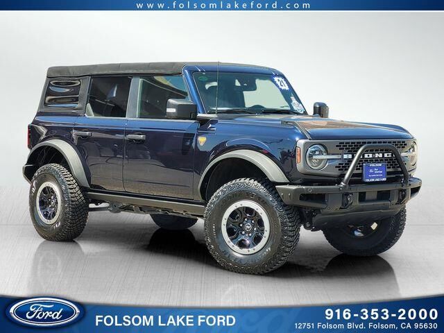 2021 Ford Bronco Outer Banks Advanced — photo 1 of 5