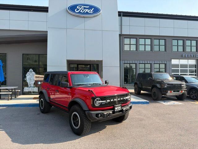2023 Ford Bronco Base Advanced