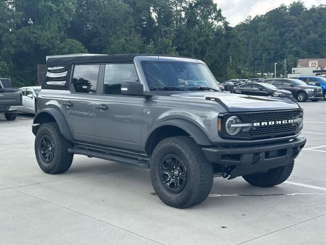 2022 Ford Bronco Badlands Advanced