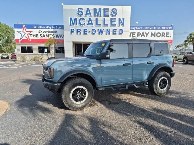 2023 Ford Bronco Base Advanced