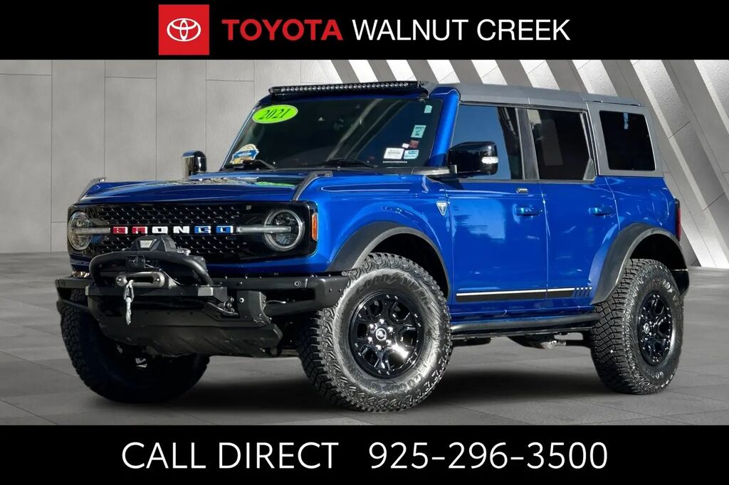 2021 Ford Bronco First Edition Advanced — photo 1 of 13