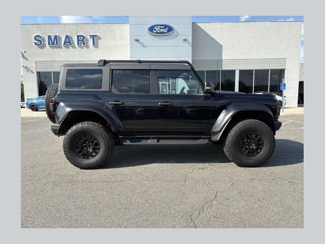 2023 Ford Bronco Raptor — photo 1 of 9