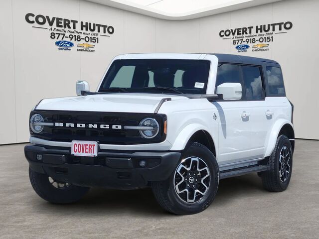 2024 Ford Bronco Outer Banks