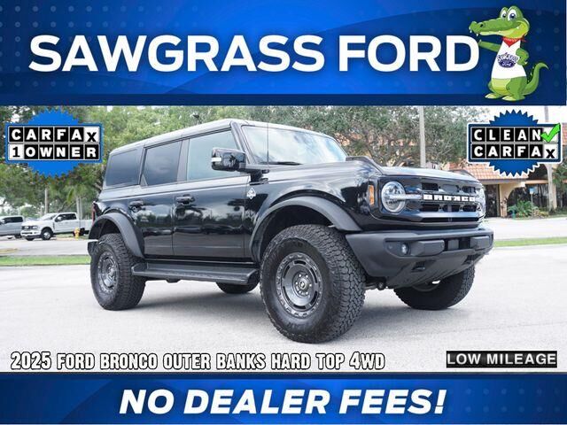 2025 Ford Bronco Outer Banks