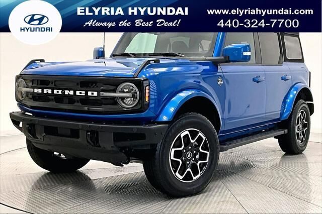 2024 Ford Bronco Outer Banks