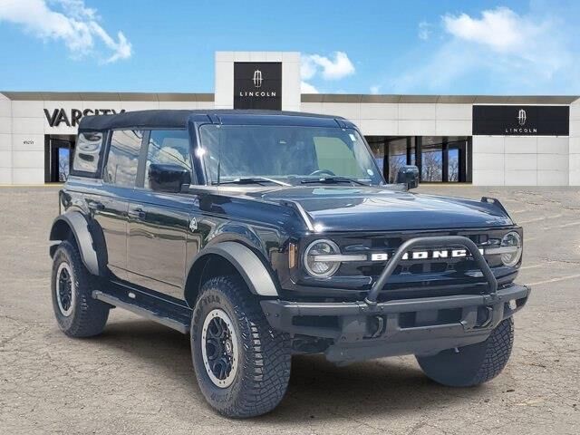 2024 Ford Bronco Outer Banks