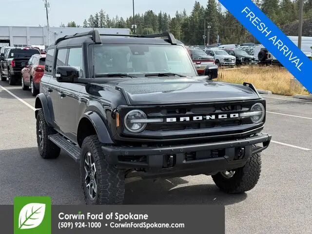 2024 Ford Bronco Outer Banks