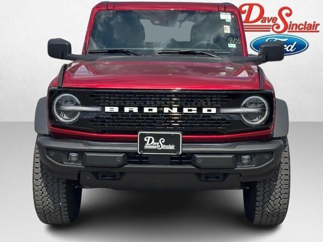 2026 Ford Bronco Outer Banks — photo 1 of 10