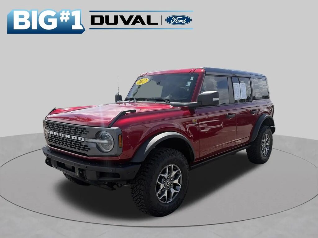 2025 Ford Bronco Badlands — photo 1 of 13