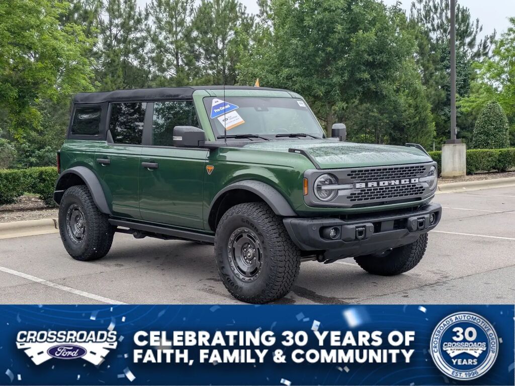 2025 Ford Bronco Badlands — photo 1 of 26