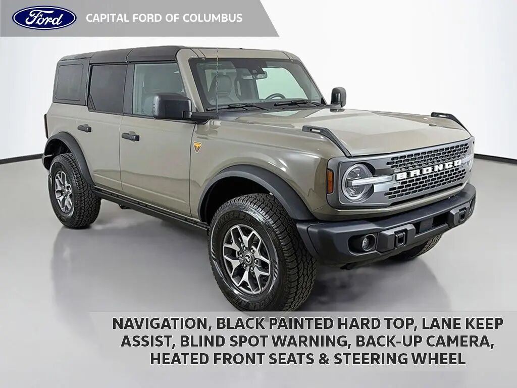 2025 Ford Bronco Badlands — photo 1 of 11