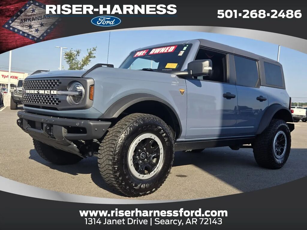 2024 Ford Bronco Badlands — photo 1 of 13