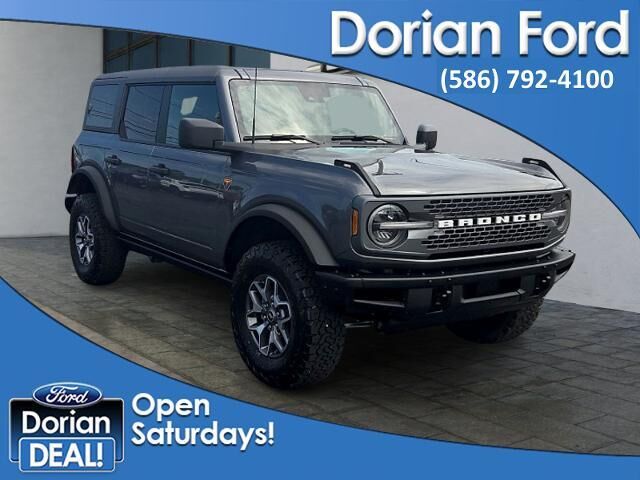 2024 Ford Bronco Badlands — photo 1 of 13