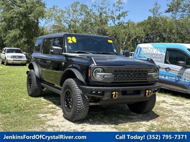 2024 Ford Bronco Badlands — photo 1 of 1