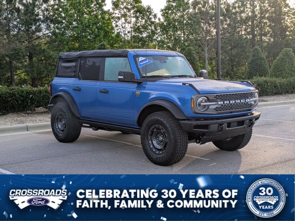 2025 Ford Bronco Badlands — photo 1 of 13