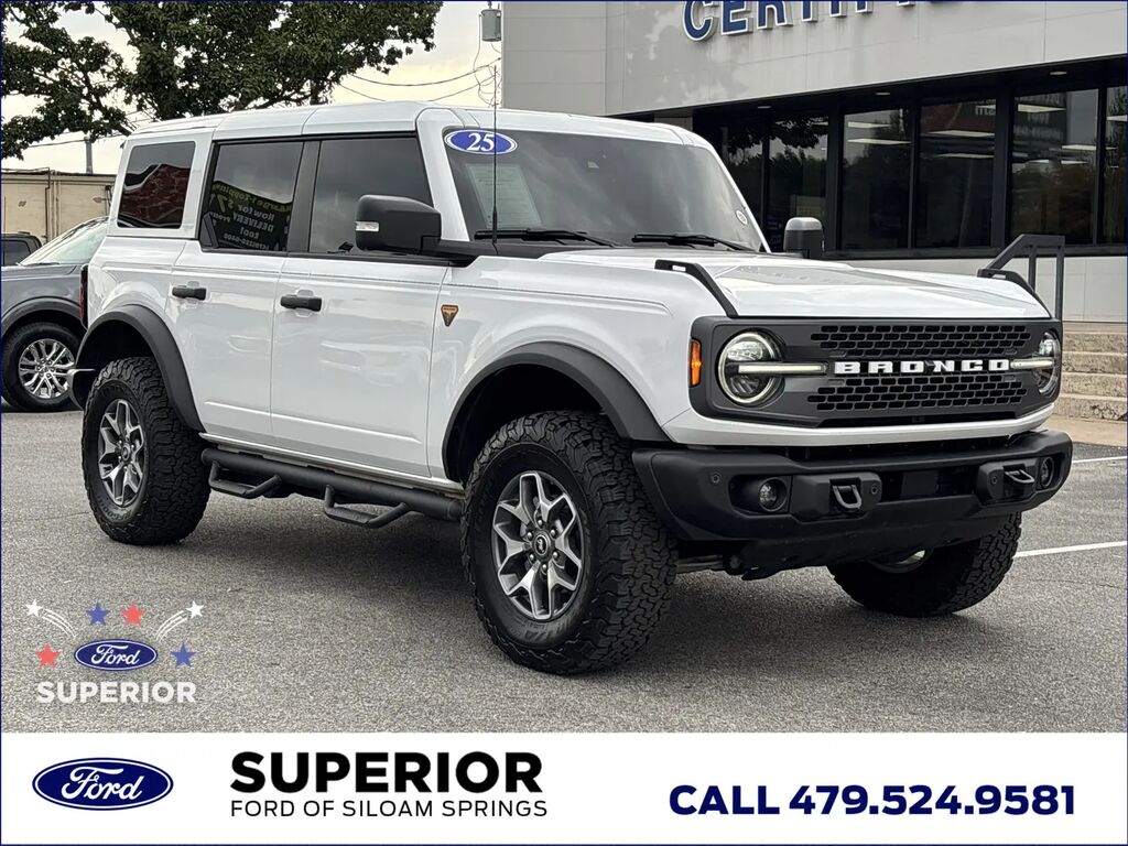 2025 Ford Bronco Badlands — photo 1 of 13