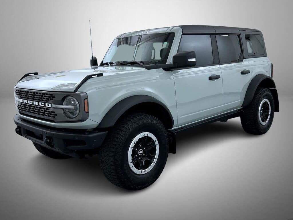 2024 Ford Bronco Badlands — photo 1 of 1