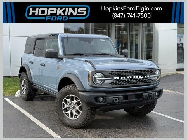 2025 Ford Bronco Badlands — photo 1 of 6