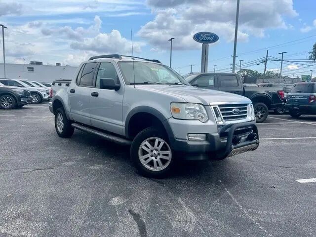 2010 Ford Explorer Sport Trac XLT
