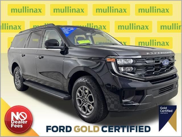 2025 Ford Expedition MAX Active — photo 1 of 8