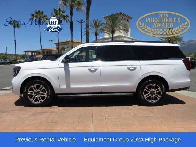 2025 Ford Expedition MAX Active