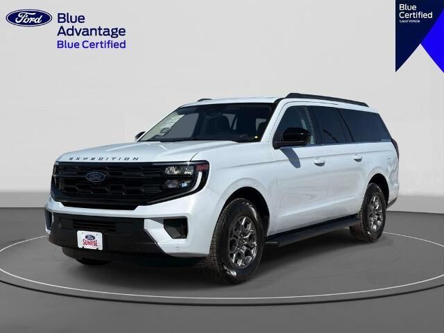 2025 Ford Expedition MAX Active — photo 1 of 12