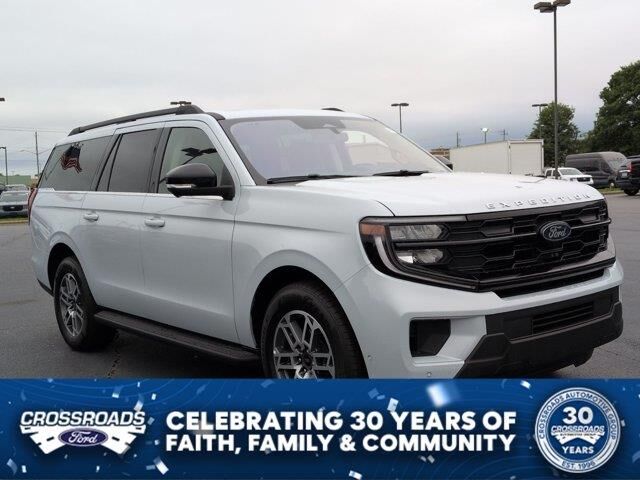2025 Ford Expedition MAX Active — photo 1 of 13