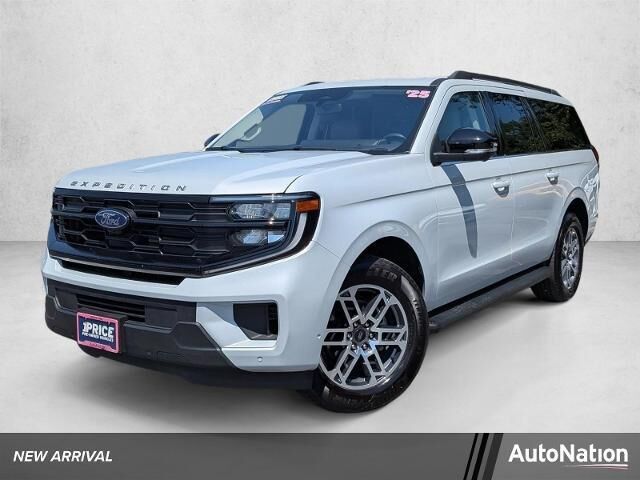 2025 Ford Expedition MAX Active — photo 1 of 4