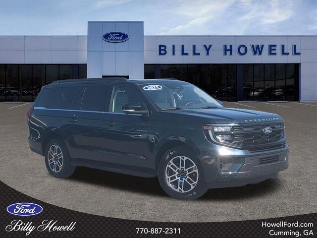 2025 Ford Expedition MAX Active — photo 1 of 13