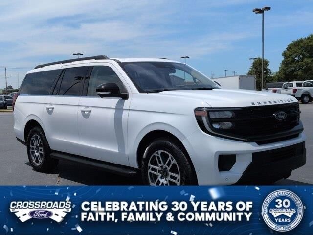 2025 Ford Expedition MAX Active — photo 1 of 13