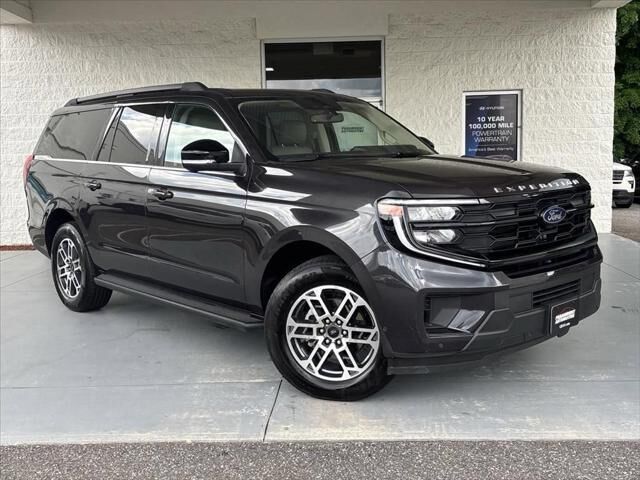 2025 Ford Expedition MAX Active — photo 1 of 13