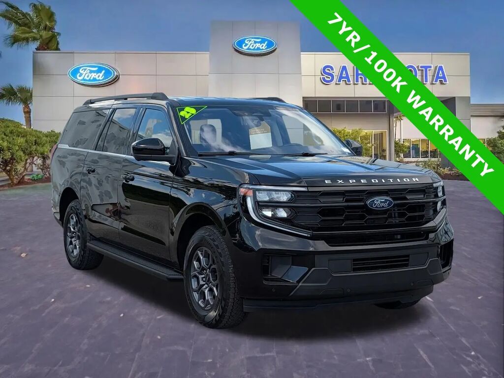 2025 Ford Expedition MAX Active — photo 1 of 13